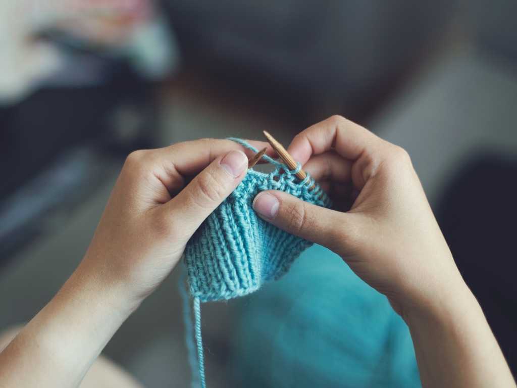 Knitting image